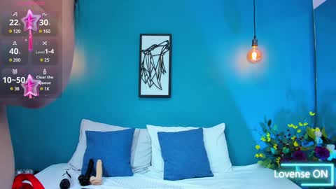 Snapshot of luoyi30 chatting on 01/15/25, 01:09 luoyi30 online show from 01/15/25, 01:09