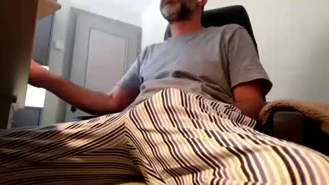 Snapshot of lure4beef chatting on 02/09/25, 11:04 lure4beef online show from 02/09/25, 11:04