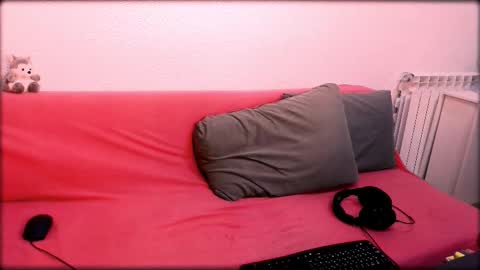 Snapshot of lurosincubus chatting on 11/15/25, 09:00 lurosincubus online show from 11/15/25, 09:00