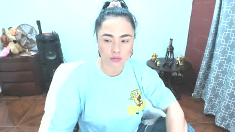 Snapshot of luscious86 chatting on 07/15/26, 04:12 PAULINA online show from 07/15/26, 04:12