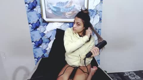 Snapshot of luscious_lexy chatting on 07/21/26, 05:32 luscious_lexy online show from 07/21/26, 05:32