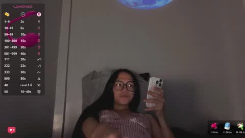 Snapshot of luscious_maxie chatting on 03/21/26, 06:33 Maxie online show from 03/21/26, 06:33