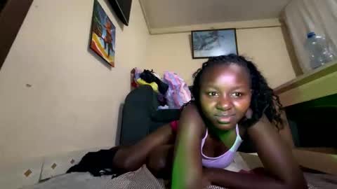 Snapshot of luscious_nita chatting on 03/13/26, 08:10 Luscious nita online show from 03/13/26, 08:10