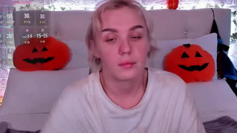 your sweet Liana online show from 10/27/25, 10:36