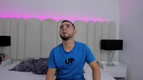 Lushian And Luna online show from 11/08/25, 10:30