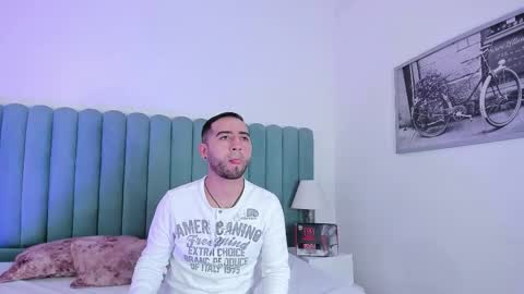 Lushian And Luna online show from 02/04/26, 02:23