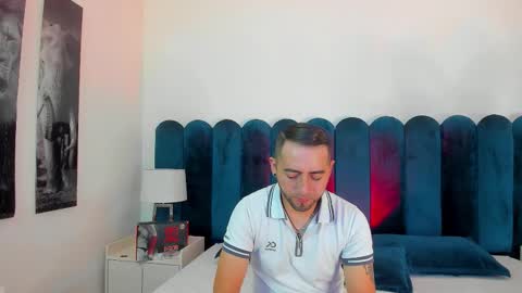 Snapshot of lushian_luna chatting on 03/16/26, 04:33 Lushian And Luna online show from 03/16/26, 04:33