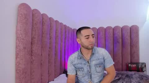 Snapshot of lushian_luna chatting on 04/07/26, 04:07 Lushian And Luna online show from 04/07/26, 04:07