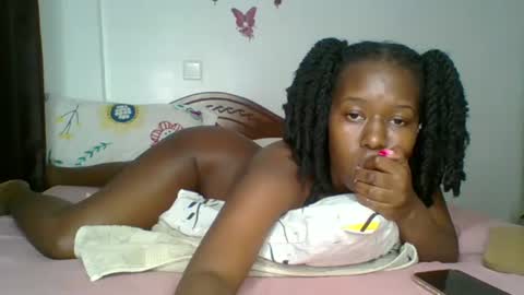 lushlola254 online show from 09/23/25, 10:57