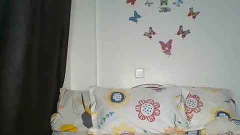 lushlola254 online show from 10/15/25, 07:19