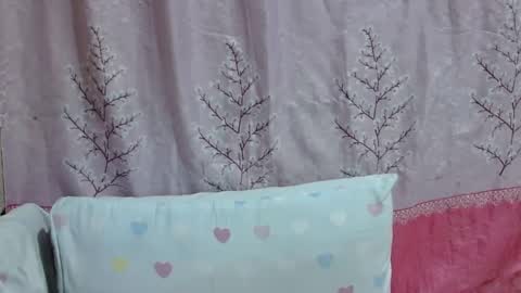 Snapshot of lushpinay chatting on 12/24/24, 05:16 LushPinay online show from 12/24/24, 05:16