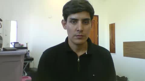 Snapshot of lusrodri chatting on 01/09/26, 05:04 Sebastian E. online show from 01/09/26, 05:04