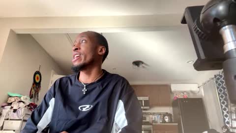 LUST online show from 11/07/25, 03:34