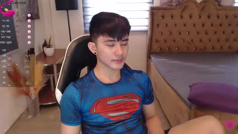 Snapshot of lustdesirex19 chatting on 01/11/25, 07:06 David online show from 01/11/25, 07:06