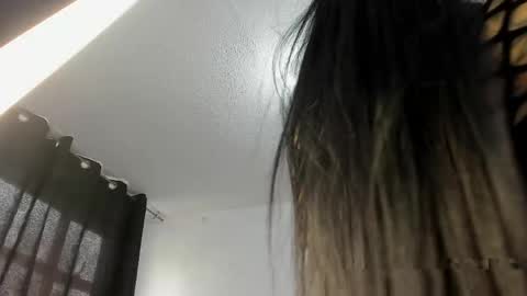 Snapshot of lustful__babe chatting on 05/06/26, 01:16 lustful__babe online show from 05/06/26, 01:16