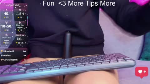 Snapshot of lustfullhouse54 chatting on 02/04/25, 06:25 MIKE Y RUBY online show from 02/04/25, 06:25