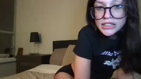 Liv 3 online show from 03/07/25, 02:46