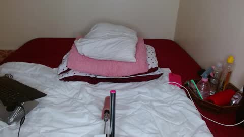 lustrous-choco online show from 03/11/26, 08:59