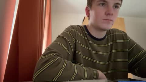 Snapshot of lustviper chatting on 10/27/25, 11:03 Nik online show from 10/27/25, 11:03