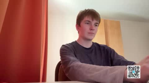 Snapshot of lustviper chatting on 11/16/25, 12:11 Nik online show from 11/16/25, 12:11