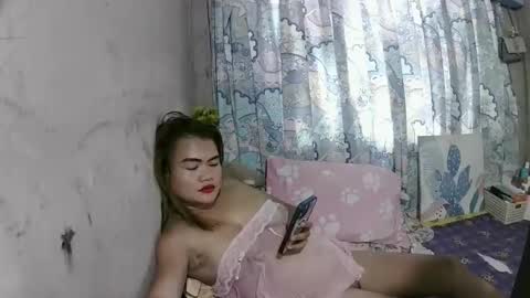 Flora Mae online show from 03/04/26, 05:57