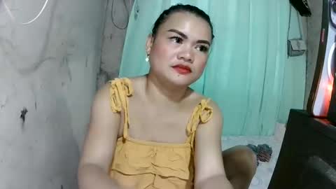 Snapshot of lusty_babe25 chatting on 06/11/26, 02:22 Flora Mae online show from 06/11/26, 02:22