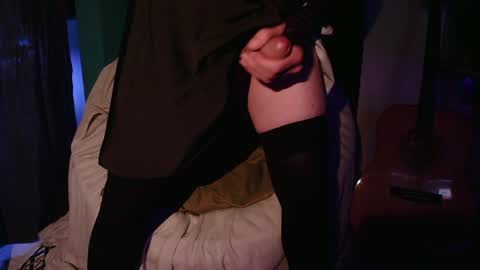 Snapshot of lusty_strays chatting on 03/31/26, 07:03 lusty_strays online show from 03/31/26, 07:03