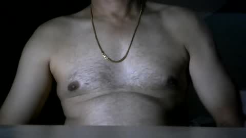 Snapshot of lustyhunk95 chatting on 06/06/26, 05:50 lustyhunk95 online show from 06/06/26, 05:50