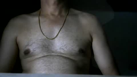 Snapshot of lustyhunk95 chatting on 06/11/26, 06:17 lustyhunk95 online show from 06/11/26, 06:17