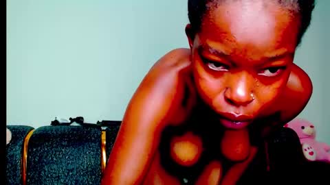 Snapshot of lustyluna02 chatting on 02/20/26, 10:05 angel online show from 02/20/26, 10:05