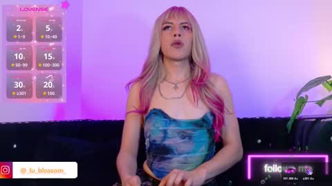 Lu Blossom online show from 01/06/26, 06:44