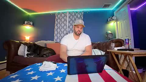 Snapshot of luv2watch1980 chatting on 12/20/25, 03:35 luv2watch1980 online show from 12/20/25, 03:35