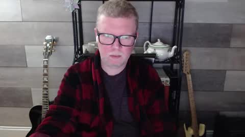 luvbunde online show from 02/08/26, 06:06