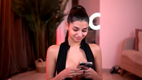 Caprice online show from 12/18/25, 09:26