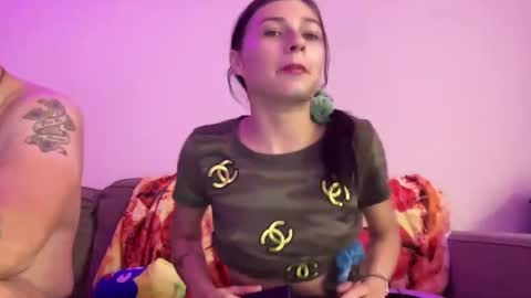 luvkoko online show from 09/30/25, 08:52