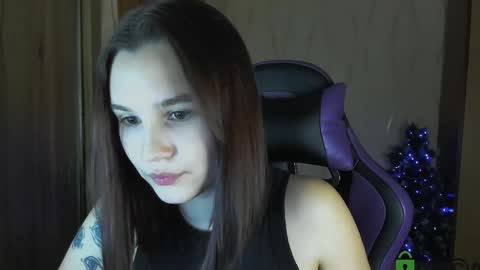 Snapshot of luvmeeow chatting on 12/04/24, 06:22 Ann online show from 12/04/24, 06:22