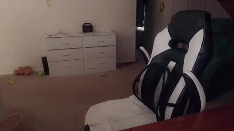 Britney online show from 11/03/25, 07:15