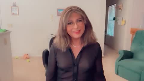 Britney online show from 11/14/25, 07:34