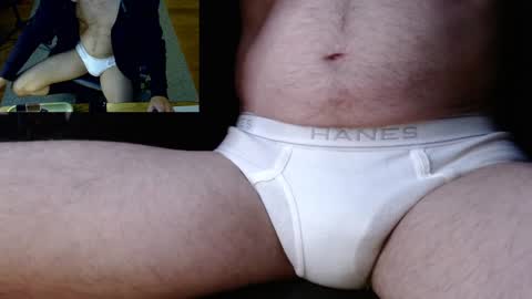 Snapshot of luvshonitoff chatting on 01/03/25, 05:39 Jim Bo online show from 01/03/25, 05:39