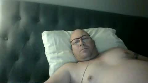 luvtwogodown online show from 01/23/25, 09:39