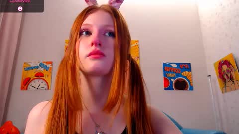 lux_angel online show from 10/31/25, 12:00