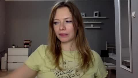 Millie online show from 11/06/25, 10:43