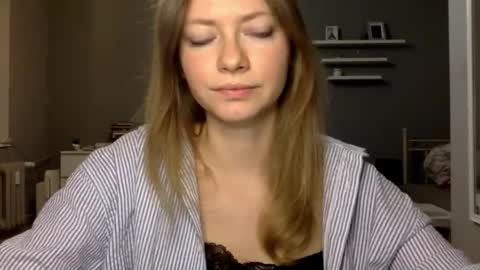 Millie online show from 03/03/26, 09:53