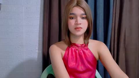 queen lux online show from 02/09/26, 01:09