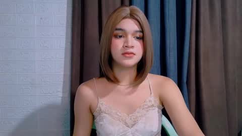 queen lux online show from 02/12/26, 05:13