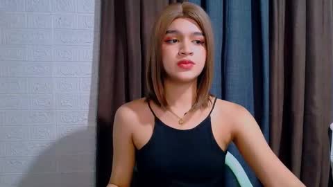 Snapshot of lux_white chatting on 03/11/26, 08:59 queen lux online show from 03/11/26, 08:59