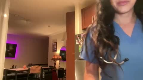 Snapshot of luxcher22 chatting on 11/06/25, 04:35 luxcher22 online show from 11/06/25, 04:35