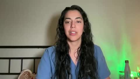 Snapshot of luxcher22 chatting on 02/13/26, 04:41 luxcher22 online show from 02/13/26, 04:41