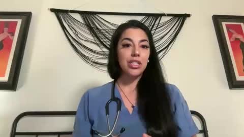 Snapshot of luxcher22 chatting on 03/26/26, 04:07 luxcher22 online show from 03/26/26, 04:07