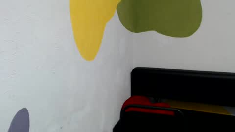 Snapshot of luxdonna chatting on 06/16/26, 06:27 Donna online show from 06/16/26, 06:27